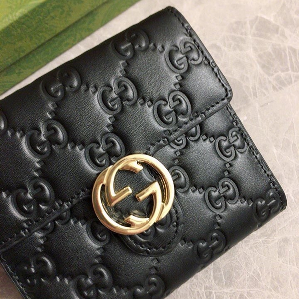 グッチ財布 レプリカ背面デザイン